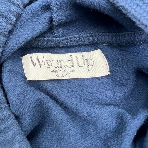 Wound Up XL 15-17 Hybrid Blue Here For The Tea Graphic Hoodie Sweatshirt - Picture 4 of 7